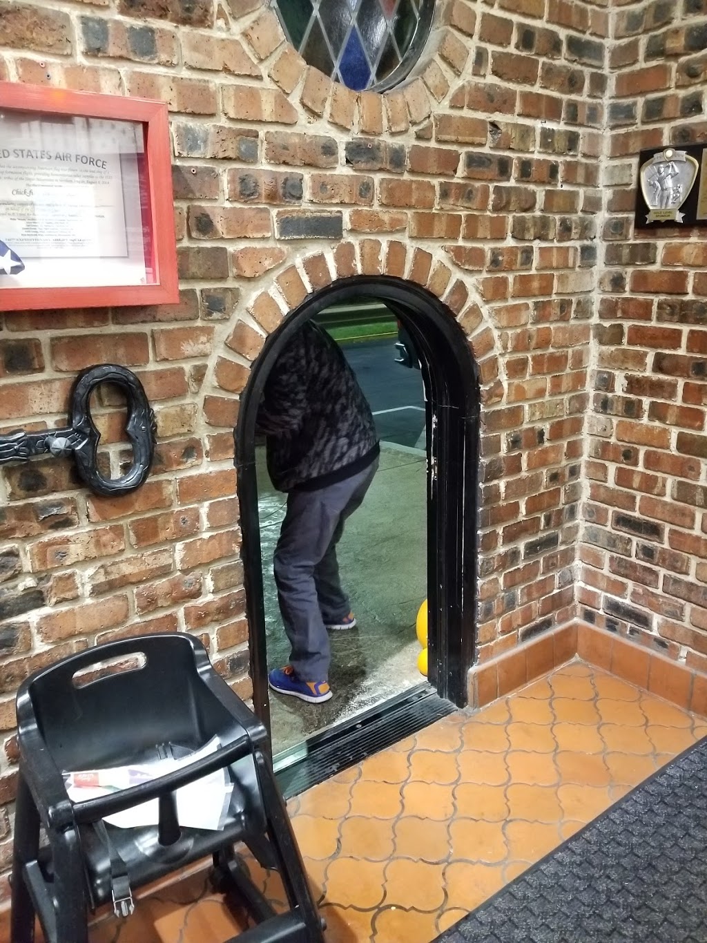 The Dwarf House | restaurant | 461 N Central Ave, Atlanta, GA 30354, USA | 4702583636 OR +1 470-258-3636