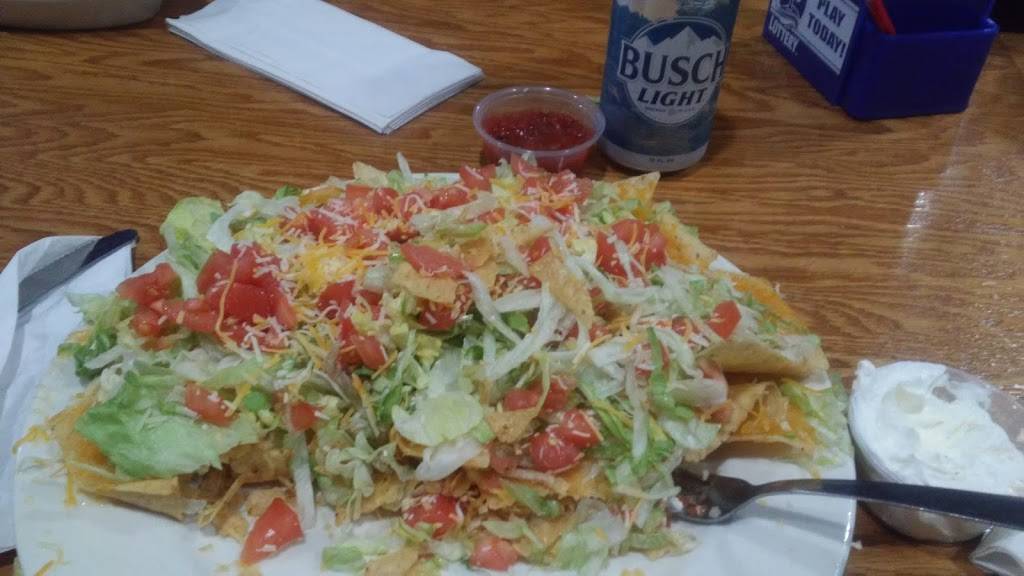 Rum Runners | restaurant | E Apple Ave, Ravenna, MI 49451, USA | 2318532223 OR +1 231-853-2223