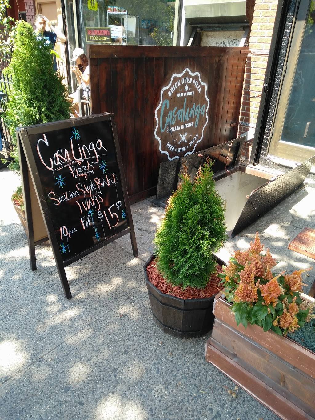 Uncle Frankies Pizza | restaurant | 3007 Fort Hamilton Pkwy, Brooklyn, NY 11218, USA | 7188543462 OR +1 718-854-3462