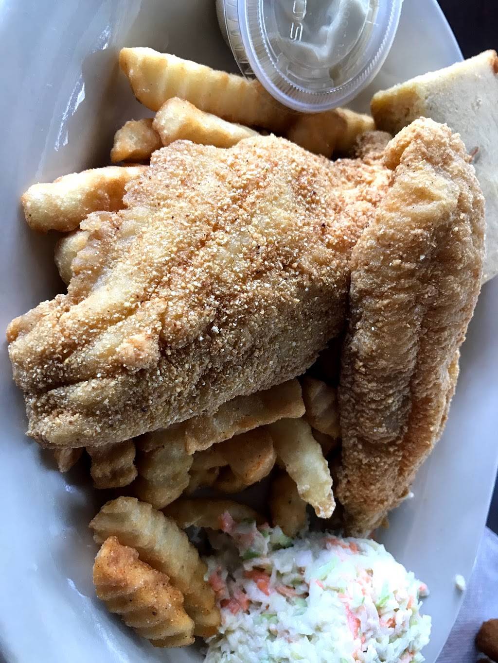 Front Porch Bar & Grill | restaurant | 2265 Bulverde Rd suite 102, Bulverde, TX 78163, USA | 8304383344 OR +1 830-438-3344