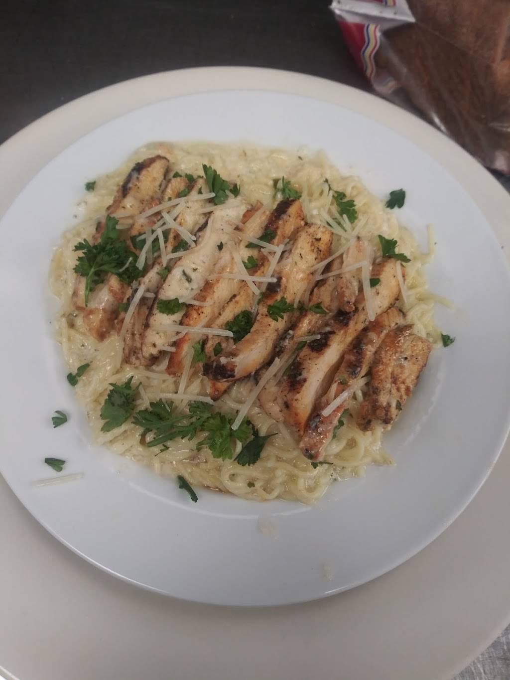 Like GRANDmas Cooking & Catering | meal takeaway | 4934 Red Bud St, Houston, TX 77033, USA | 9363141634 OR +1 936-314-1634