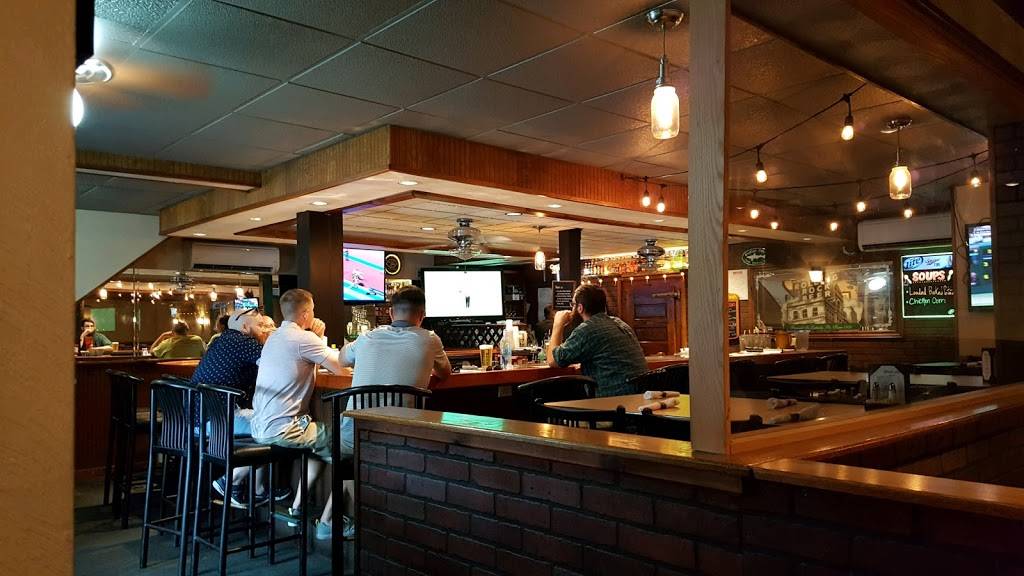 Center Street Grille | restaurant | 4 Center St, Enola, PA 17025, USA | 7177326900 OR +1 717-732-6900