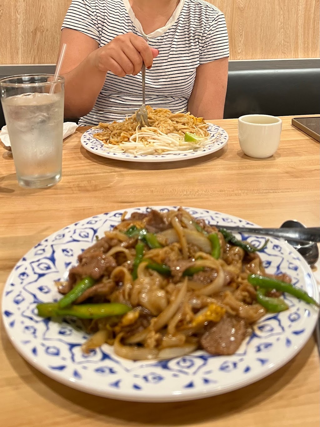 Bangkok Social | restaurant | 14309 East Sam Houston Pkwy N #700, Houston, TX 77044, USA | 2818095403 OR +1 281-809-5403