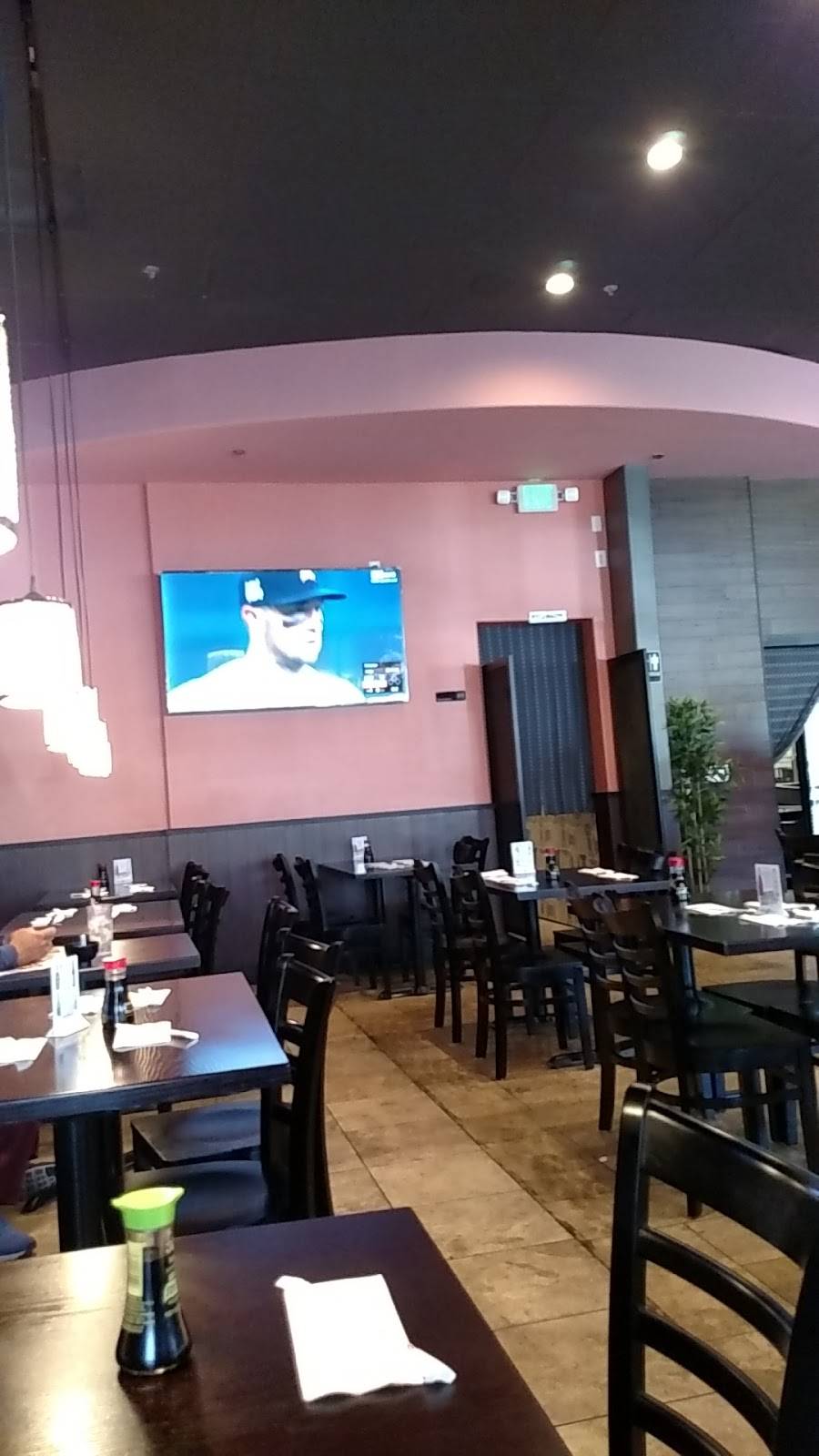 Crazy Sushi | restaurant | 4630 Natomas Blvd, Sacramento, CA 95835, USA | 9166962742 OR +1 916-696-2742