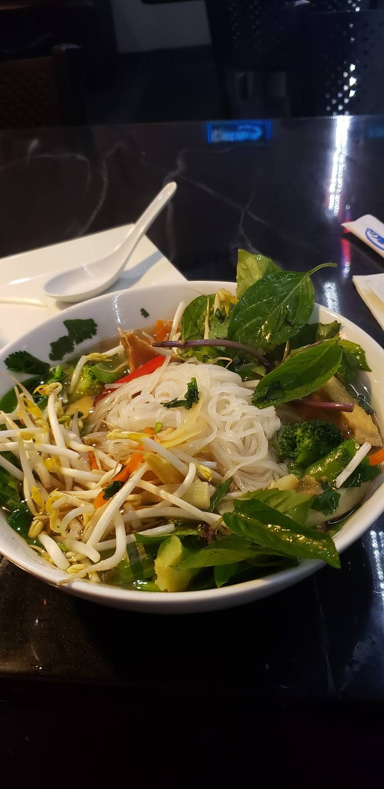 Ipho Noodle House | restaurant | 3005 W Lake Mary Blvd Ste 108, Lake Mary, FL 32746, USA | 3213634713 OR +1 321-363-4713