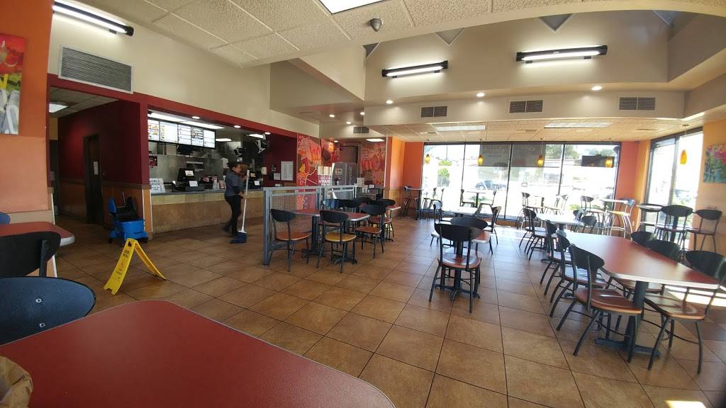 Jack in the Box | restaurant | 1199 N Mt Vernon Ave, Colton, CA 92324, USA | 9097838107 OR +1 909-783-8107