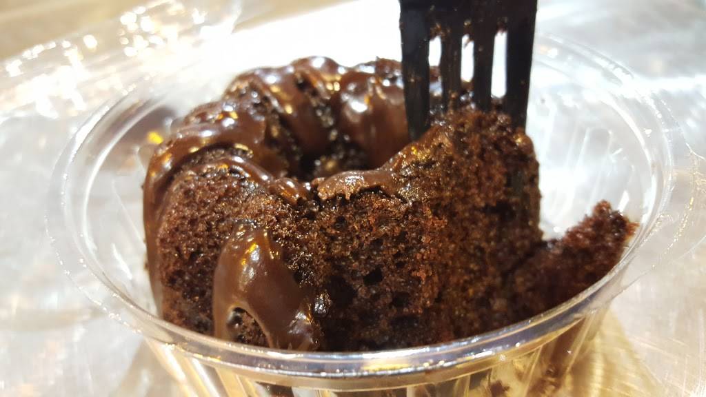 Jack in the Box | restaurant | 4290 E Olympic Blvd, Los Angeles, CA 90023, USA | 3232623618 OR +1 323-262-3618