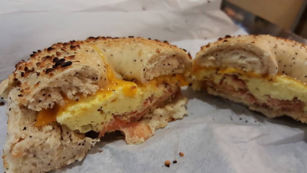 The Posh Bagel | cafe | Four Embarcadero Center, San Francisco, CA 94111, USA | 4159868688 OR +1 415-986-8688