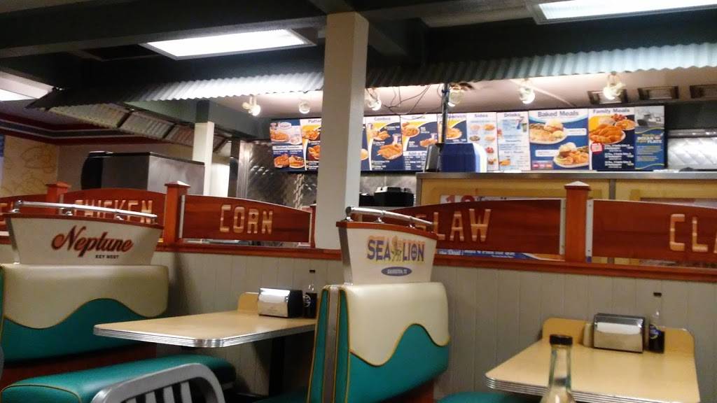 Long John Silvers | restaurant | 655 Westfield Rd, Noblesville, IN 46060, USA | 3177738751 OR +1 317-773-8751