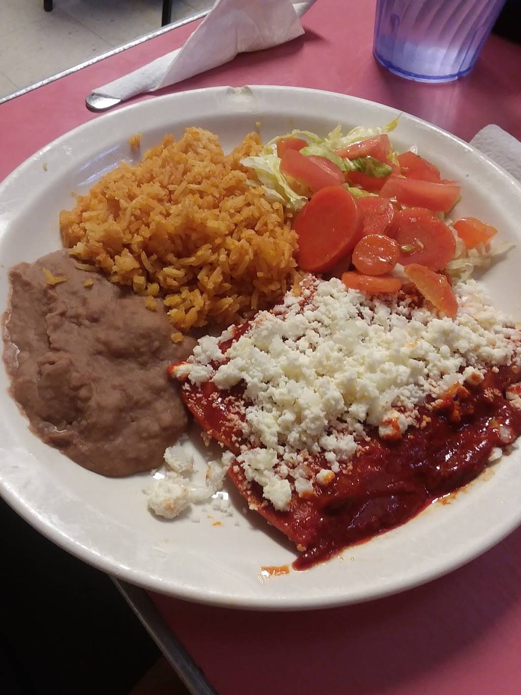 El Norteno | restaurant | 1643 Spur St, New Braunfels, TX 78130, USA | 8306252774 OR +1 830-625-2774