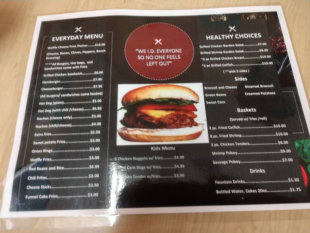 Lydia daiquiri snowball Cafe | restaurant | 7711 Weeks Island Rd, New Iberia, LA 70560, USA | 3373673888 OR +1 337-367-3888