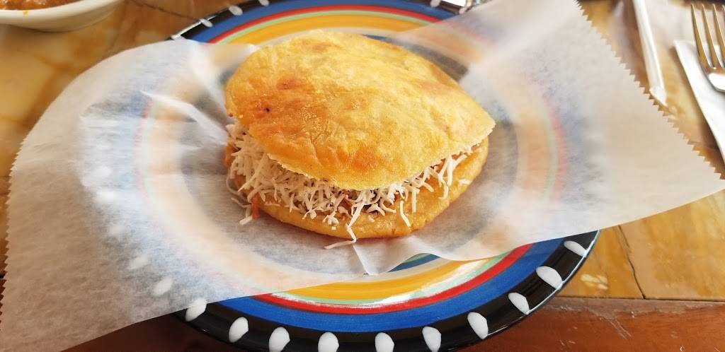 Las Chilangas Restaurant | restaurant | 766 Seneca Ave, Queens, NY 11385, USA | 3477991416 OR +1 347-799-1416