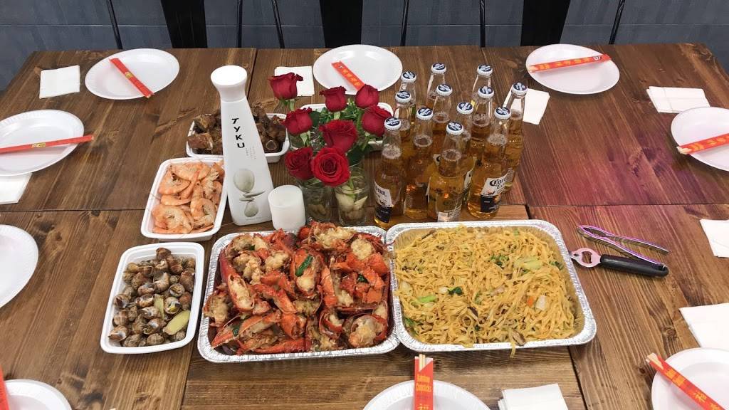 Feng Yi Chinese Restaurant | restaurant | 150 Ronkonkoma Ave, Ronkonkoma, NY 11779, USA | 6317388505 OR +1 631-738-8505