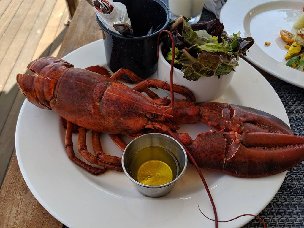 Beach House Grill | restaurant | 286 Shore Rd, Chatham, MA 02633, USA | 5089450096 OR +1 508-945-0096