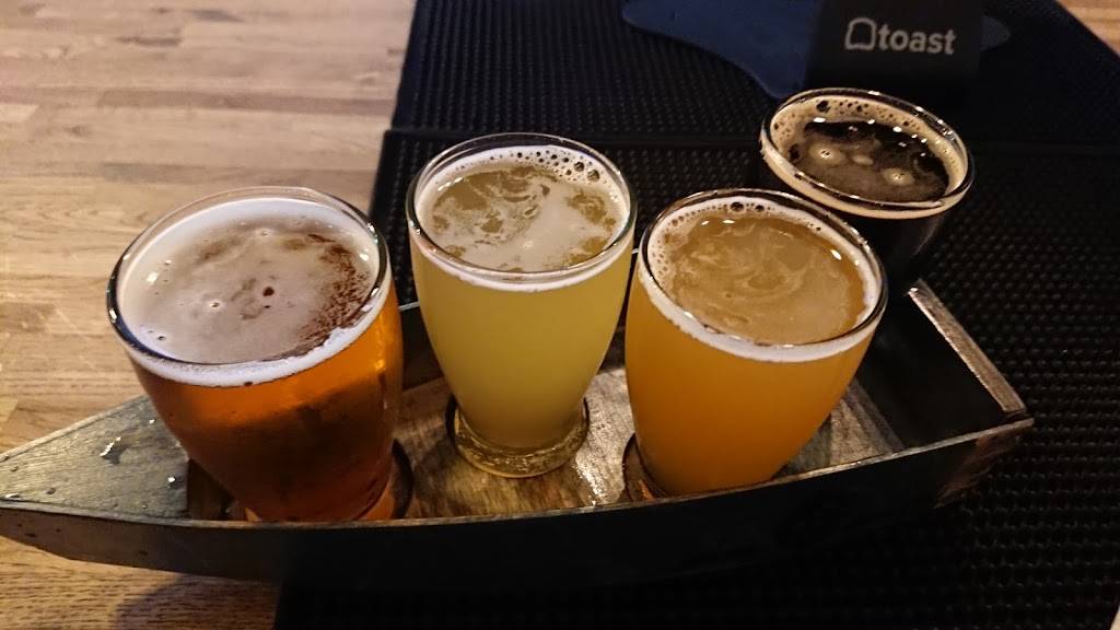 King Harbor Brewing Company | restaurant | 2907 182nd St, Redondo Beach, CA 90278, USA | 3105428657 OR +1 310-542-8657