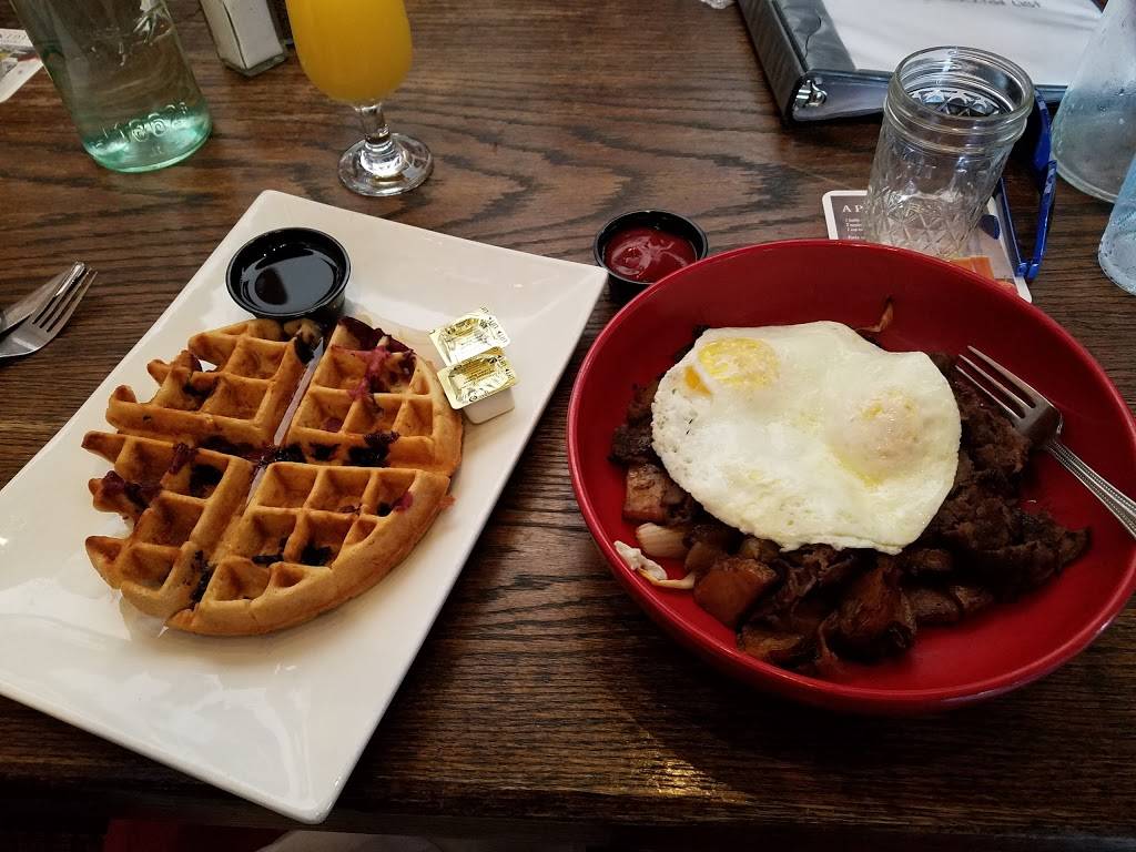 Little 5 Corner Tavern | restaurant | 1174 Euclid Avenue Southeast, Atlanta, GA 30307, USA | 4045210667 OR +1 404-521-0667