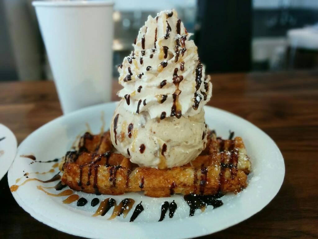 Waffles de Liege - Pasadena | cafe | 21 E Holly St, Pasadena, CA 91103, USA | 6263944485 OR +1 626-394-4485