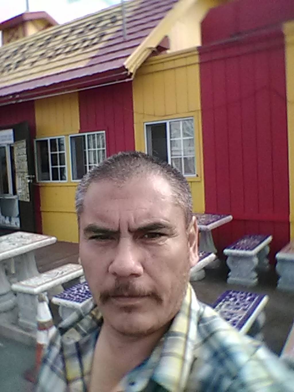 Hilbertos Mexican Food | restaurant | 836 Euclid Ave, National City, CA 91950, USA | 6194753308 OR +1 619-475-3308