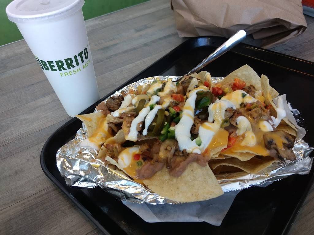 Überrito | restaurant | 700 Baybrook Mall F162, Friendswood, TX 77546, USA | 3462302001 OR +1 346-230-2001