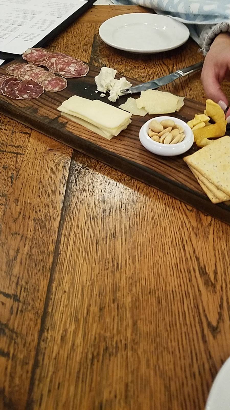 The Valley Cork | restaurant | 55 E Main St, Luray, VA 22835, USA | 5407431207 OR +1 540-743-1207