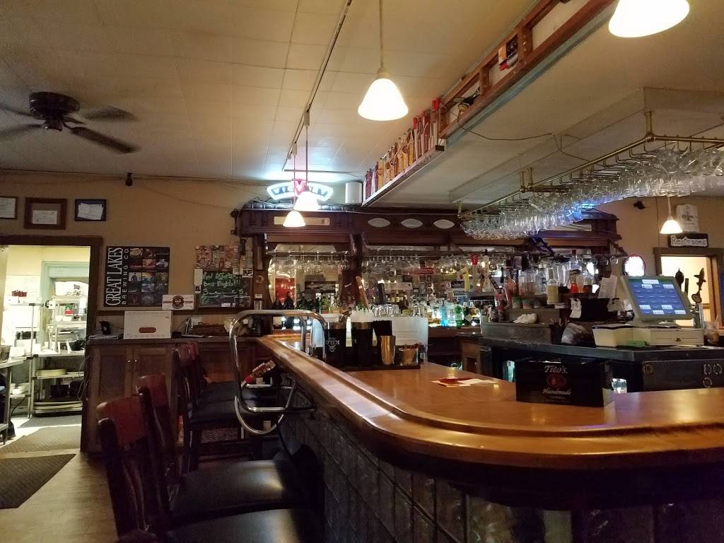 Warwick Hotel | restaurant | 12 W Main St, Hummelstown, PA 17036, USA | 7175669124 OR +1 717-566-9124