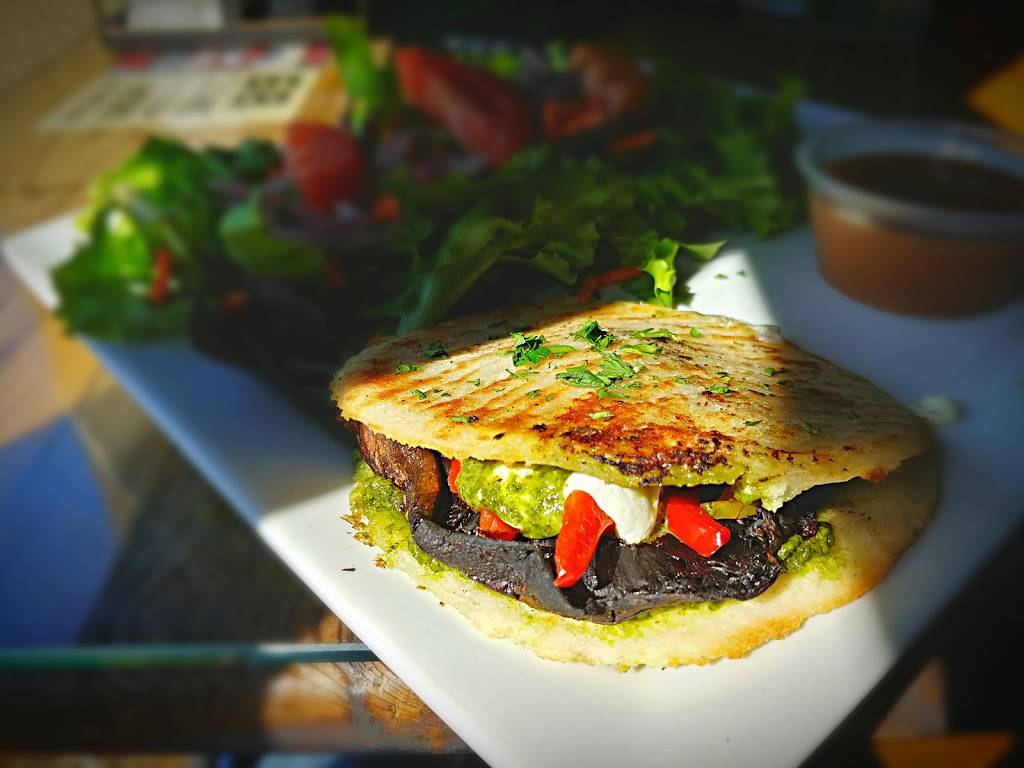 Earth Bistro | restaurant | 40695 Winchester Rd, Temecula, CA 92591, USA | 9515068888 OR +1 951-506-8888