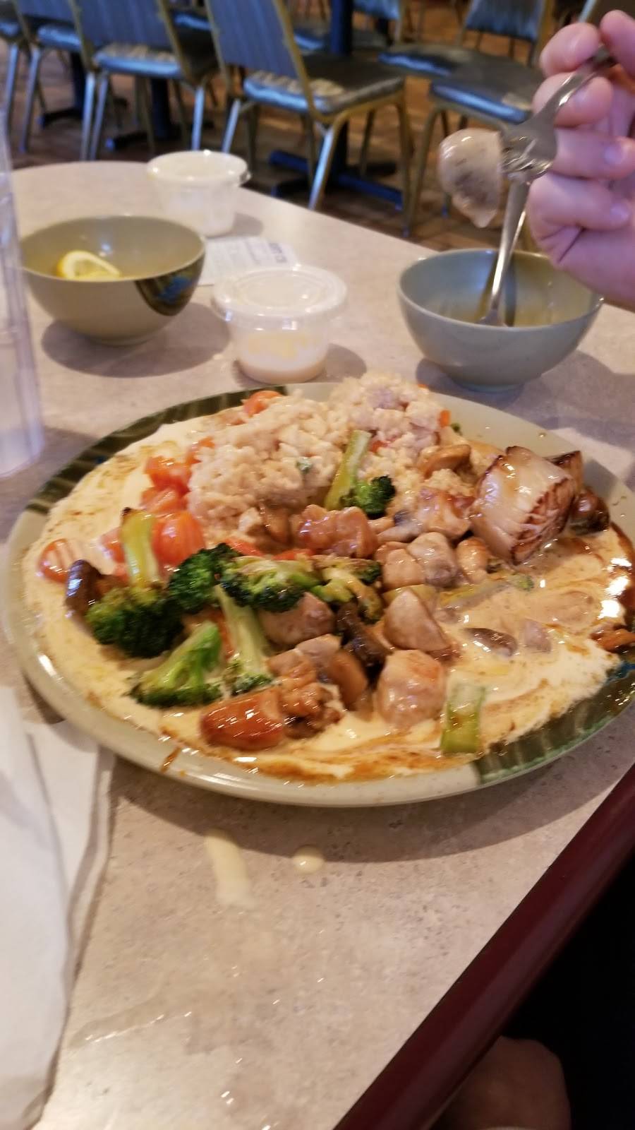 FUJI Westgate | restaurant | 215 West Gate Mall, Spartanburg, SC 29301, USA | 8645878687 OR +1 864-587-8687