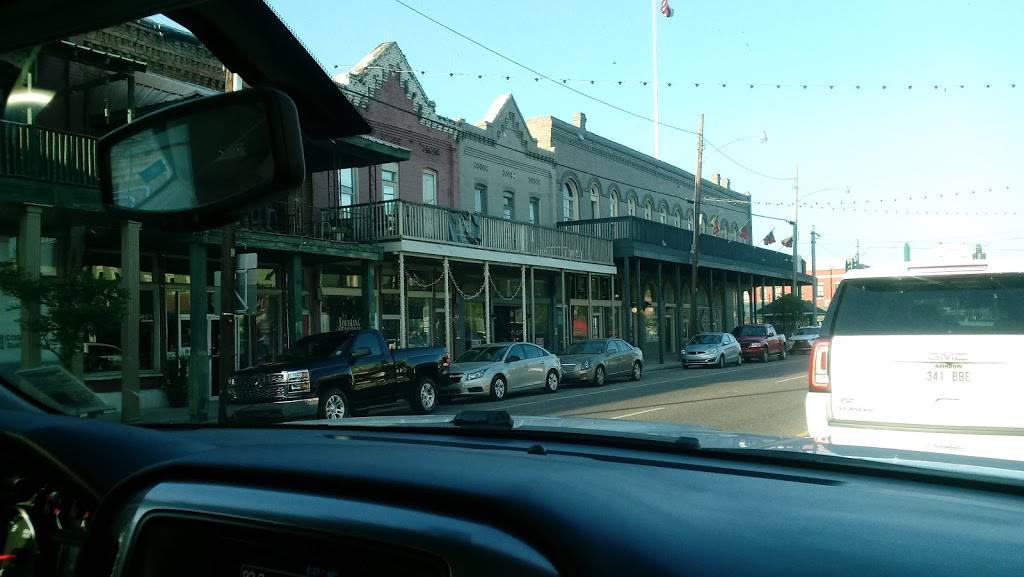 The SneauxBall Shack | restaurant | 22148 LA-22, Ponchatoula, LA 70454, USA | 9852225584 OR +1 985-222-5584