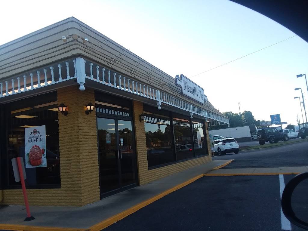 Biscuitville | cafe | 2053 S Horner Blvd, Sanford, NC 27330, USA | 9197746251 OR +1 919-774-6251