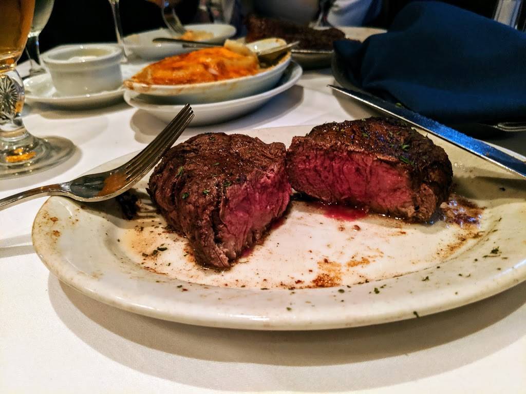 Ruths Chris Steak House | restaurant | 222 S Tryon St, Charlotte, NC 28202, USA | 7043389444 OR +1 704-338-9444