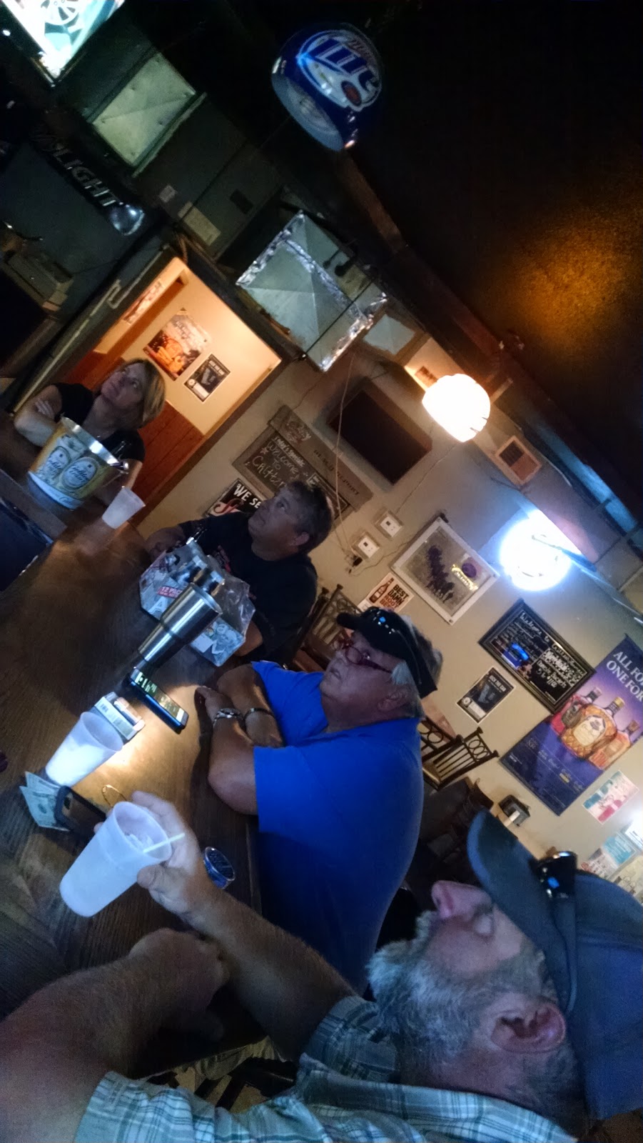 Critters & Roskens Dakota Pizzas | restaurant | 200 E Main St, Crooks, SD 57020, USA | 6055435425 OR +1 605-543-5425