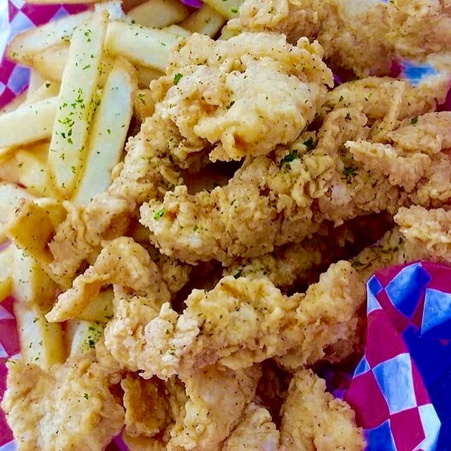 T & Cs Tackle Box. Southern Seafood & More | restaurant | 7141 Kester Ave, Van Nuys, CA 91405, USA | 8188092407 OR +1 818-809-2407