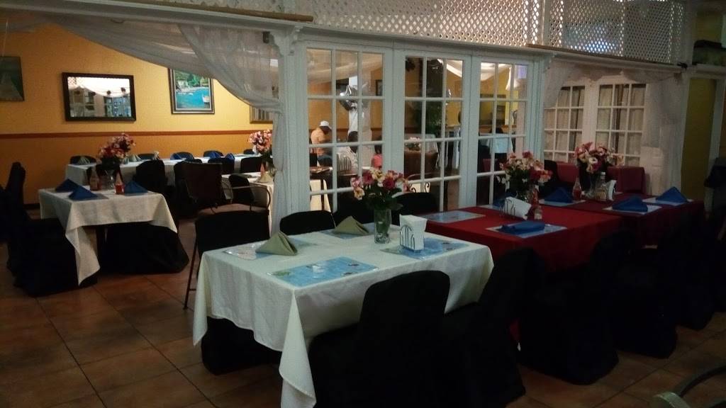 Caribbean Teeze Restaurant | restaurant | 6295 Lake Worth Rd #32, Greenacres, FL 33463, USA | 5614293698 OR +1 561-429-3698