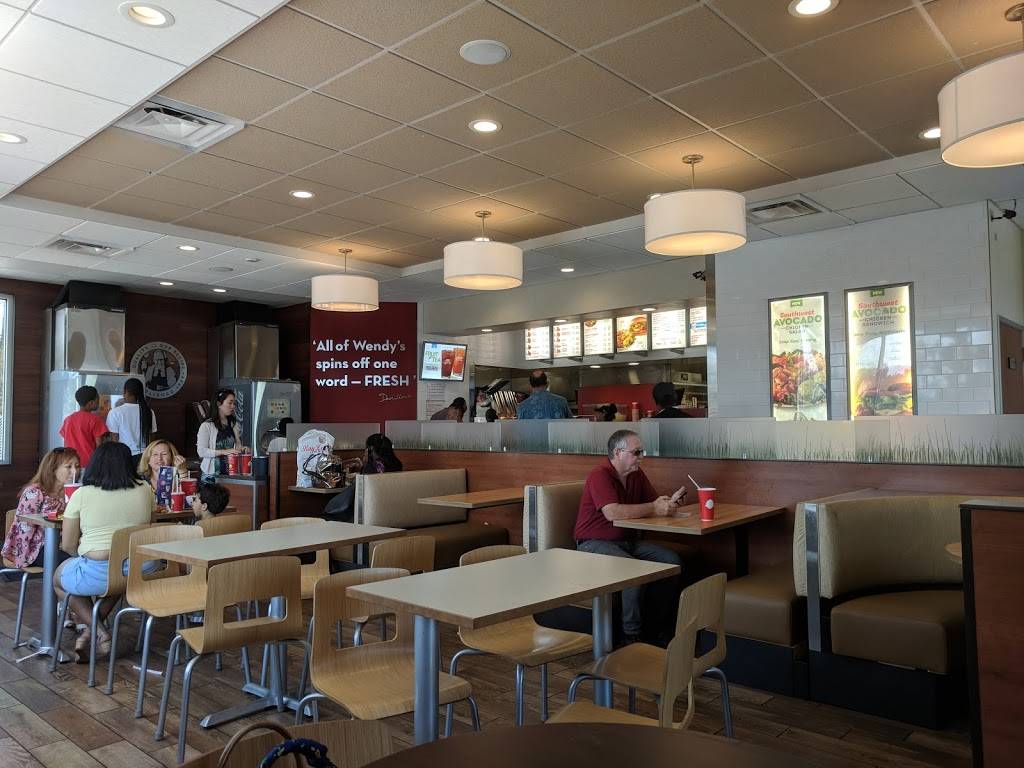 Wendys | restaurant | 2891 W 120th St, Hawthorne, CA 90250, USA | 3237772098 OR +1 323-777-2098