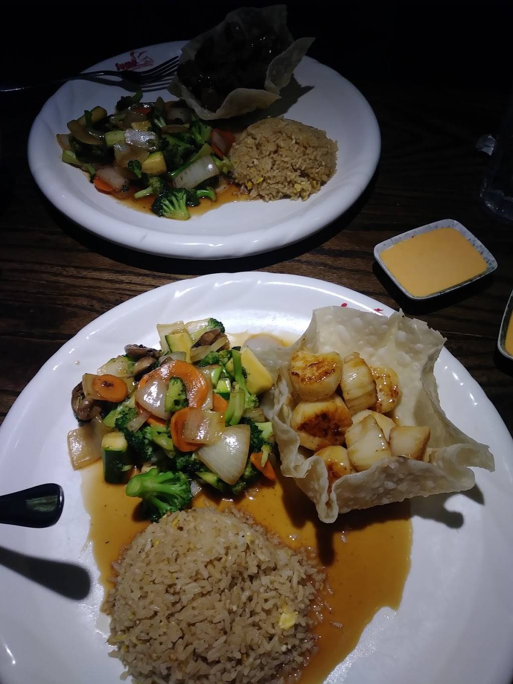 Sumo Japanese Steakhouse & Sushi Bar | restaurant | 50 Holyoke St Ste H213, Holyoke, MA 01040, USA | 4133229887 OR +1 413-322-9887