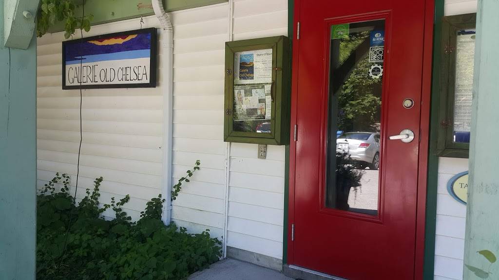 Restaurant Les Fougeres | restaurant | 783 Route 105, Chelsea, QC J9B 1P1, Canada | 8198278942 OR +1 819-827-8942