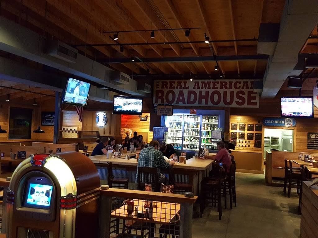 Logans Roadhouse | restaurant | 2775 Legends Pkwy, Prattville, AL 36066, USA | 3342859900 OR +1 334-285-9900