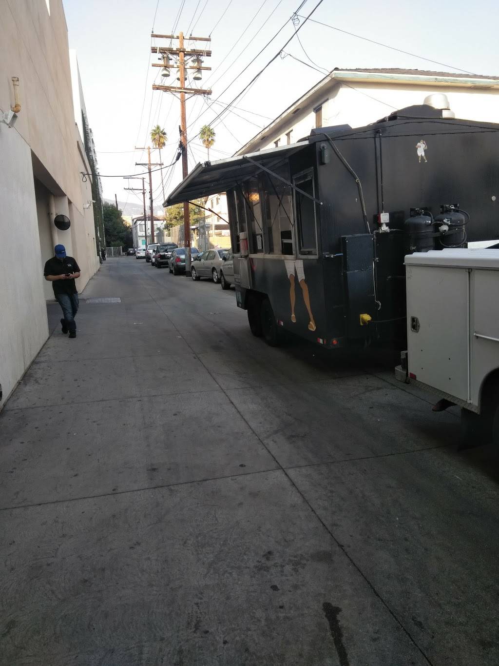 Rodneys Ribs | restaurant | 6501 Foothill Blvd, Tujunga, CA 91042, USA | 6268187427 OR +1 626-818-7427