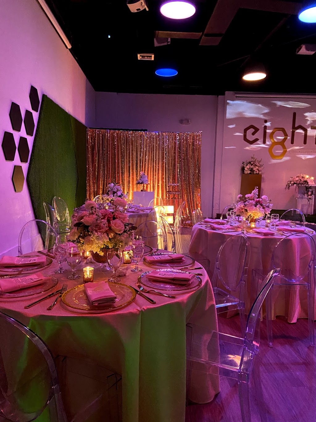 Eight Bistro Lounge | restaurant | 9851 NW 58th St, Doral, FL 33178, USA | 3054977434 OR +1 305-497-7434