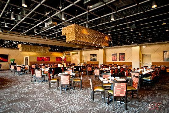 Maestros Restaurant | restaurant | 1010 N Macinnes Pl, Tampa, FL 33602, USA | 8132297827 OR +1 813-229-7827