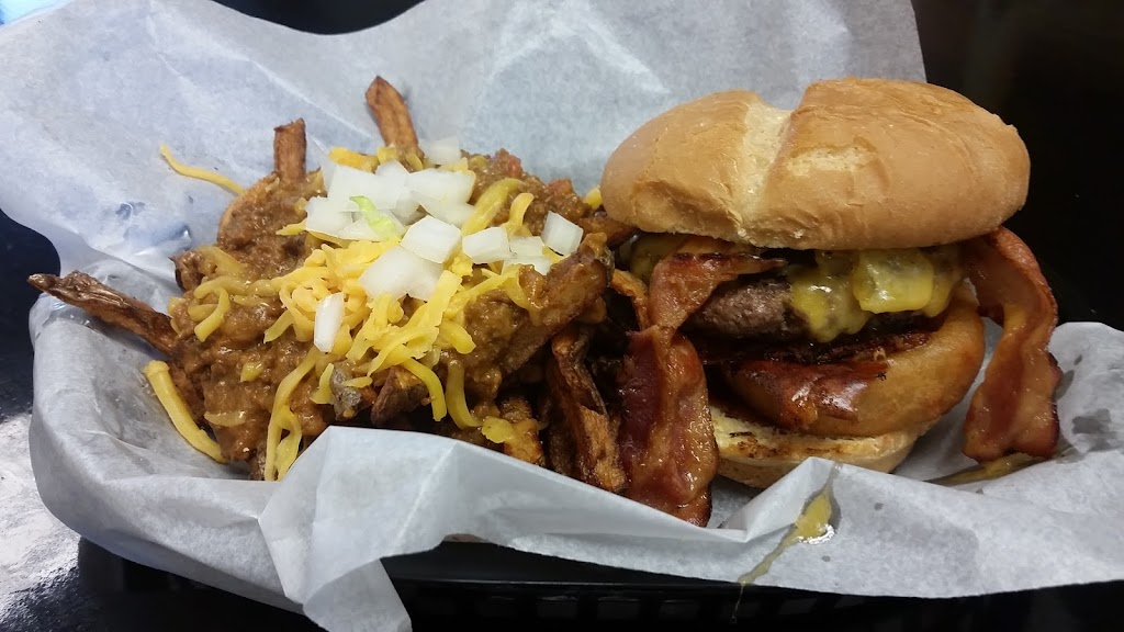 Bakers Ponderosa Cafe | bakery | 2935 AZ-260 b9, Overgaard, AZ 85933, USA | 9285356545 OR +1 928-535-6545