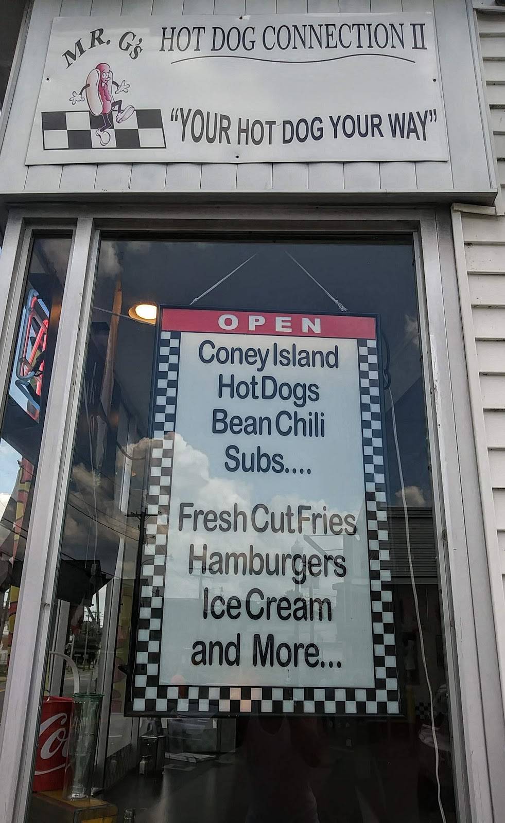Mr Gs Hot Dog Connection | restaurant | 400 Bay St, Taunton, MA 02780, USA | 7744097962 OR +1 774-409-7962