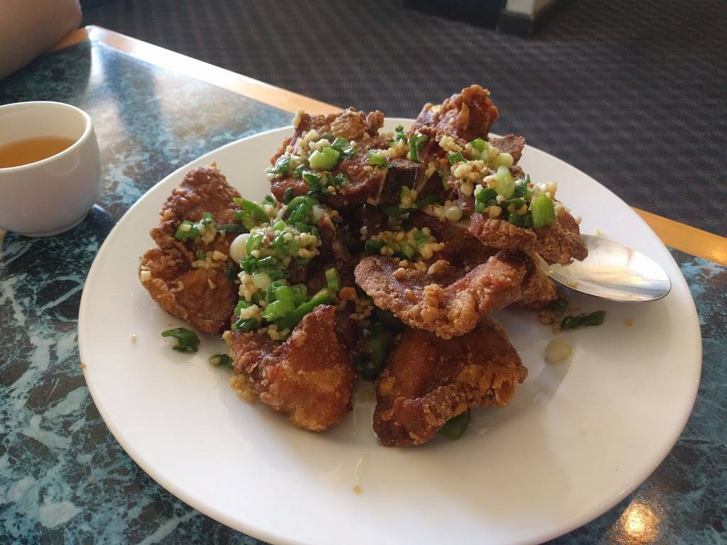 Golden City Chinese Cuisine | restaurant | 17719 W Vanowen St, Reseda, CA 91335, USA | 8183432665 OR +1 818-343-2665