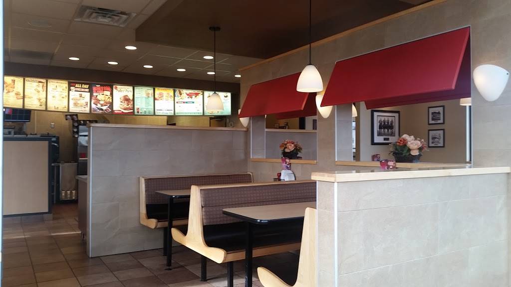 DQ Grill & Chill Restaurant | restaurant | 2015 S Bend Ave, South Bend, IN 46637, USA | 5742711102 OR +1 574-271-1102