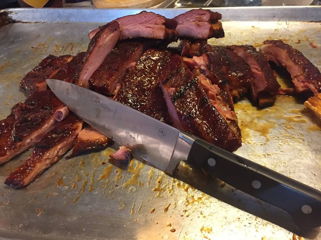 Back Barn Barbecue | restaurant | 125 W Main St, Lamar, SC 29069, USA | 9723101003 OR +1 972-310-1003