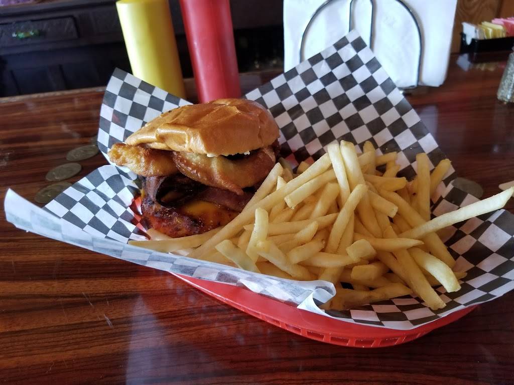 Louies Place Saloon and Grill | restaurant | 30048 Yosemite Blvd, La Grange, CA 95329, USA | 2098532050 OR +1 209-853-2050