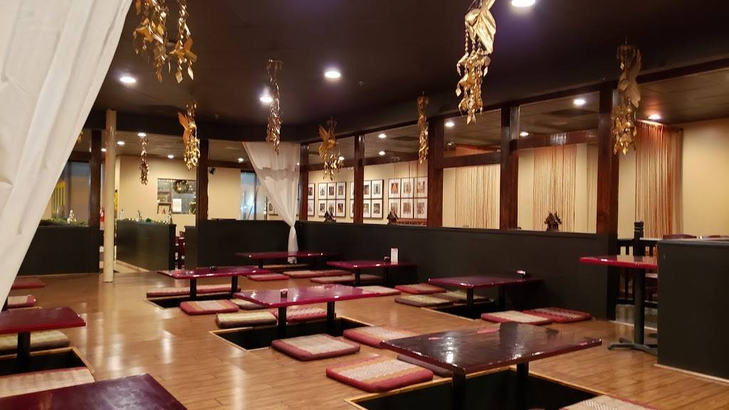 Chaba Thai Bistro | restaurant | 6434 Phelan Blvd, Beaumont, TX 77706, USA | 4098663388 OR +1 409-866-3388