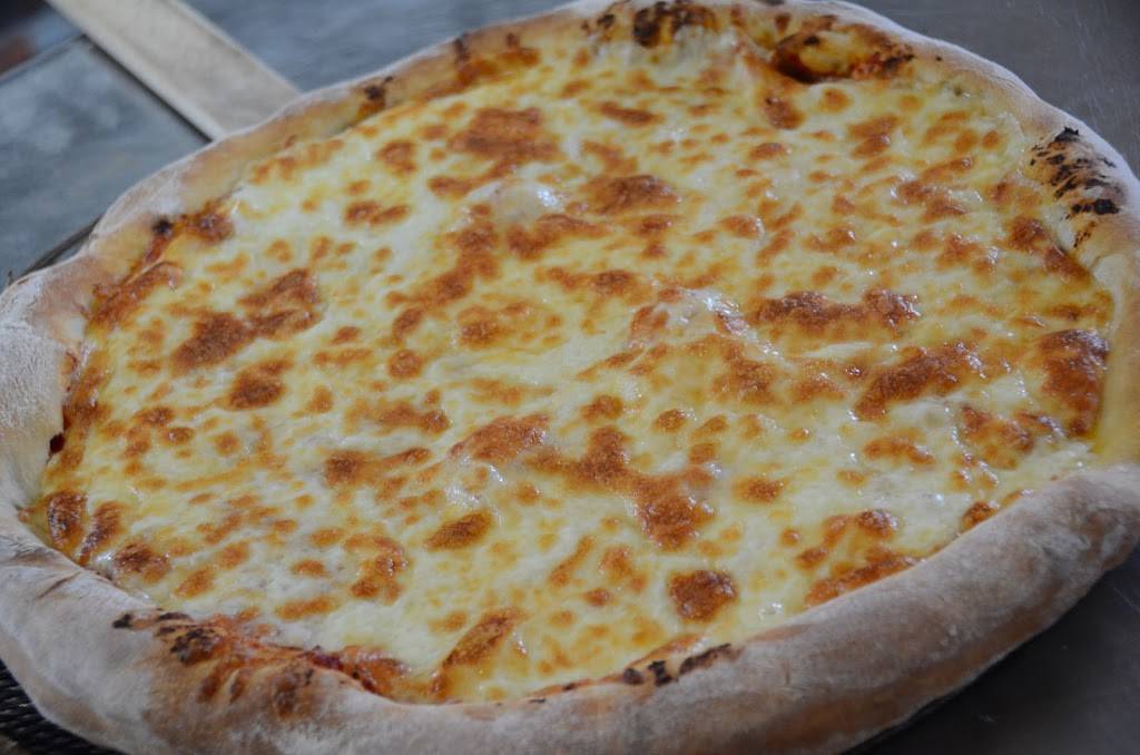 Brunos Pizza | restaurant | 501 N Michigan St, Plymouth, IN 46563, USA | 5749354555 OR +1 574-935-4555