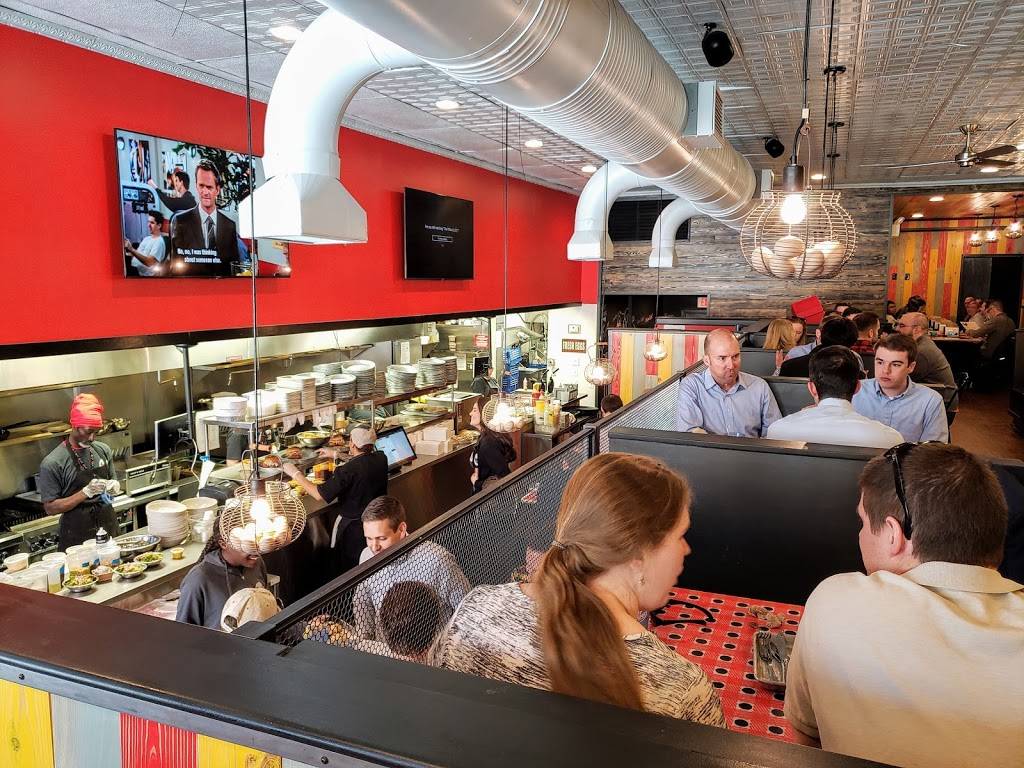 Hot Chick | restaurant | 7th N 17th St, Richmond, VA 23219, USA | 8045969988 OR +1 804-596-9988