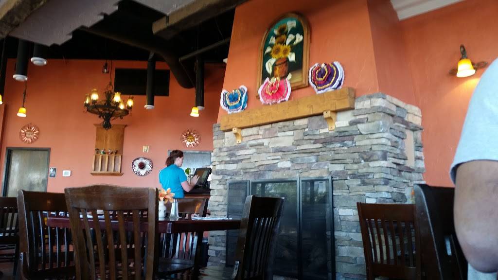 Hacienda Jalisco | restaurant | 6160 Firestone Blvd #101, Firestone, CO 80504, USA | 3036849133 OR +1 303-684-9133